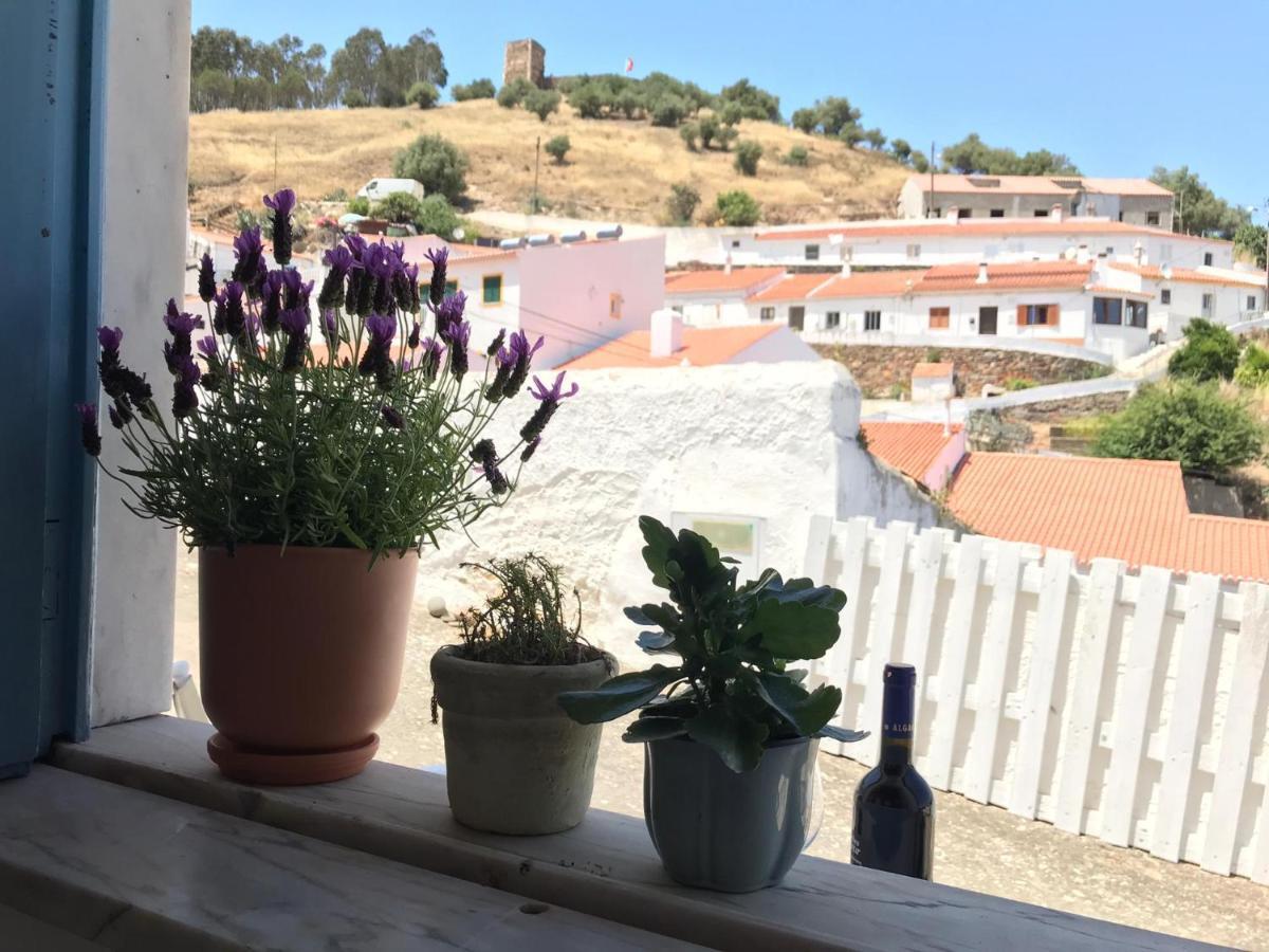 Casa Vila Adentro. Old Town Traditional House Aljezur Εξωτερικό φωτογραφία